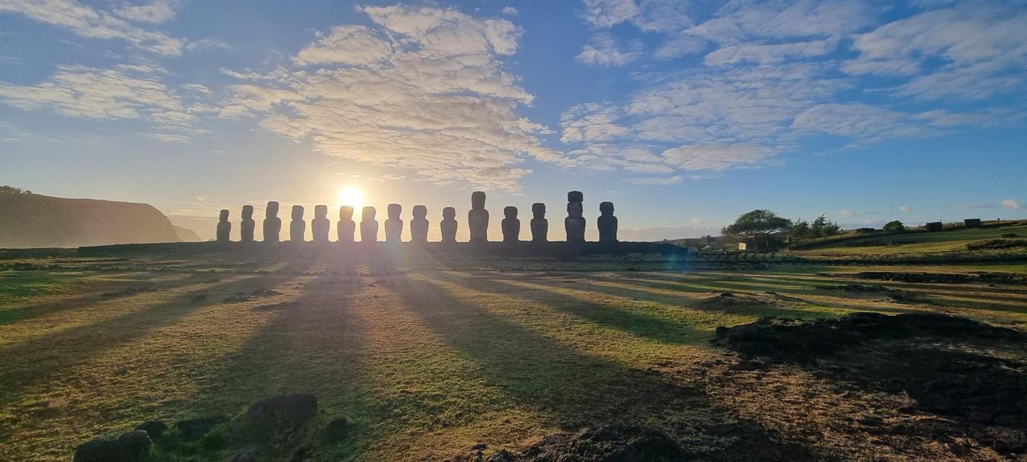 Cabanas Henua Roa هانجا روا المظهر الخارجي الصورة